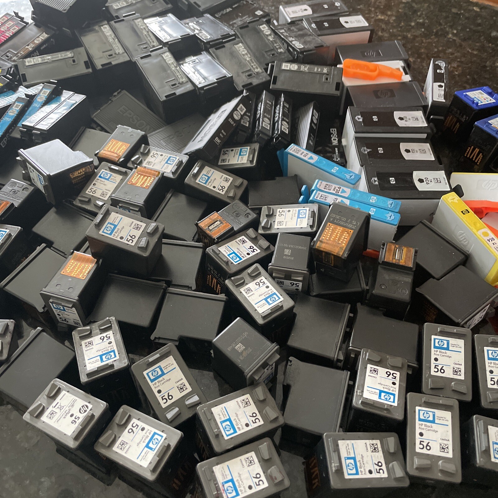 Mixed Lot 206 Empty Ink Cartridges Staples Rewards: HP, Canon, Epson *******