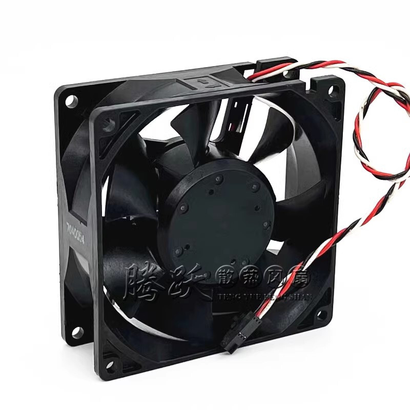 NMB 3612KL-04W-B66 9232 12V 0.68A 3-pin server chassis cooling fan