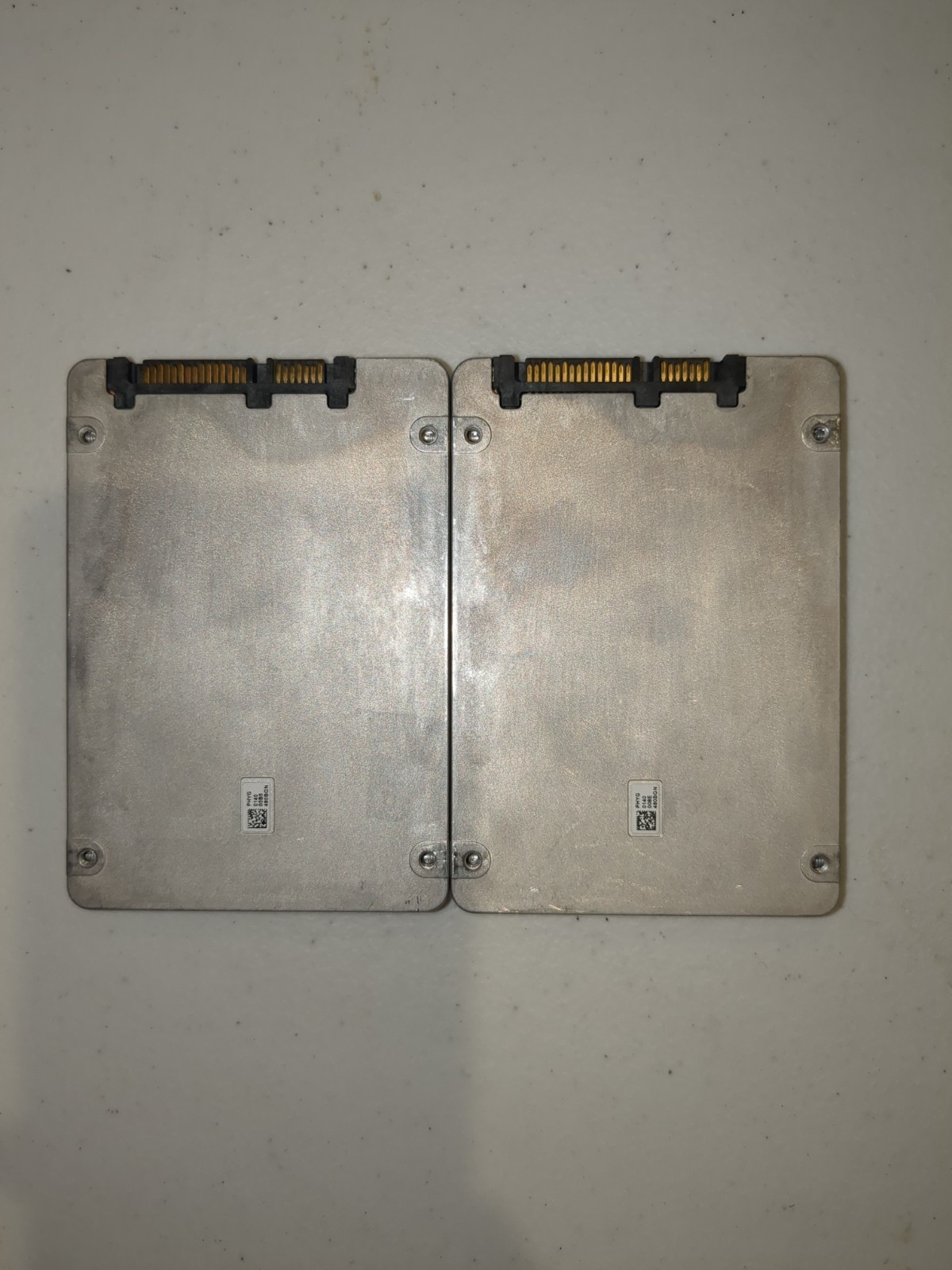 Intel 480GB SSD D3-S4610 Series TLC 6Gb/s average health