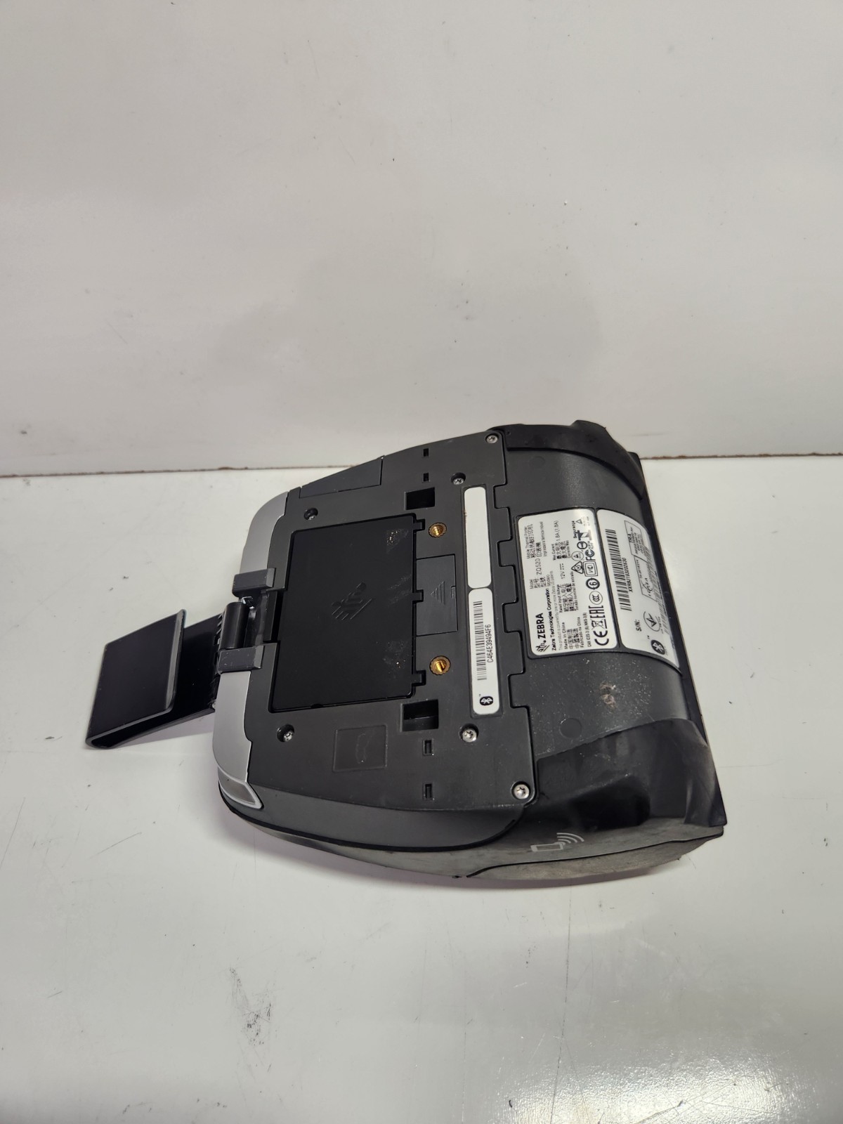Zebra ZQ520 Mobile Thermal Printer Bluetooth Portable Bundle Low Cycles Clean