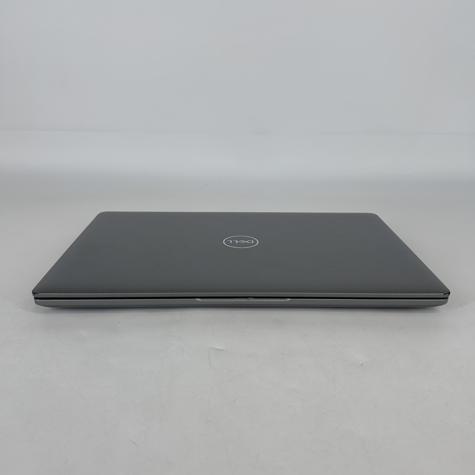 Dell Latitude 5450 14 Gray FHD 1.7 GHz Ultra 7 165U 32GB RAM 512GB SSD Good