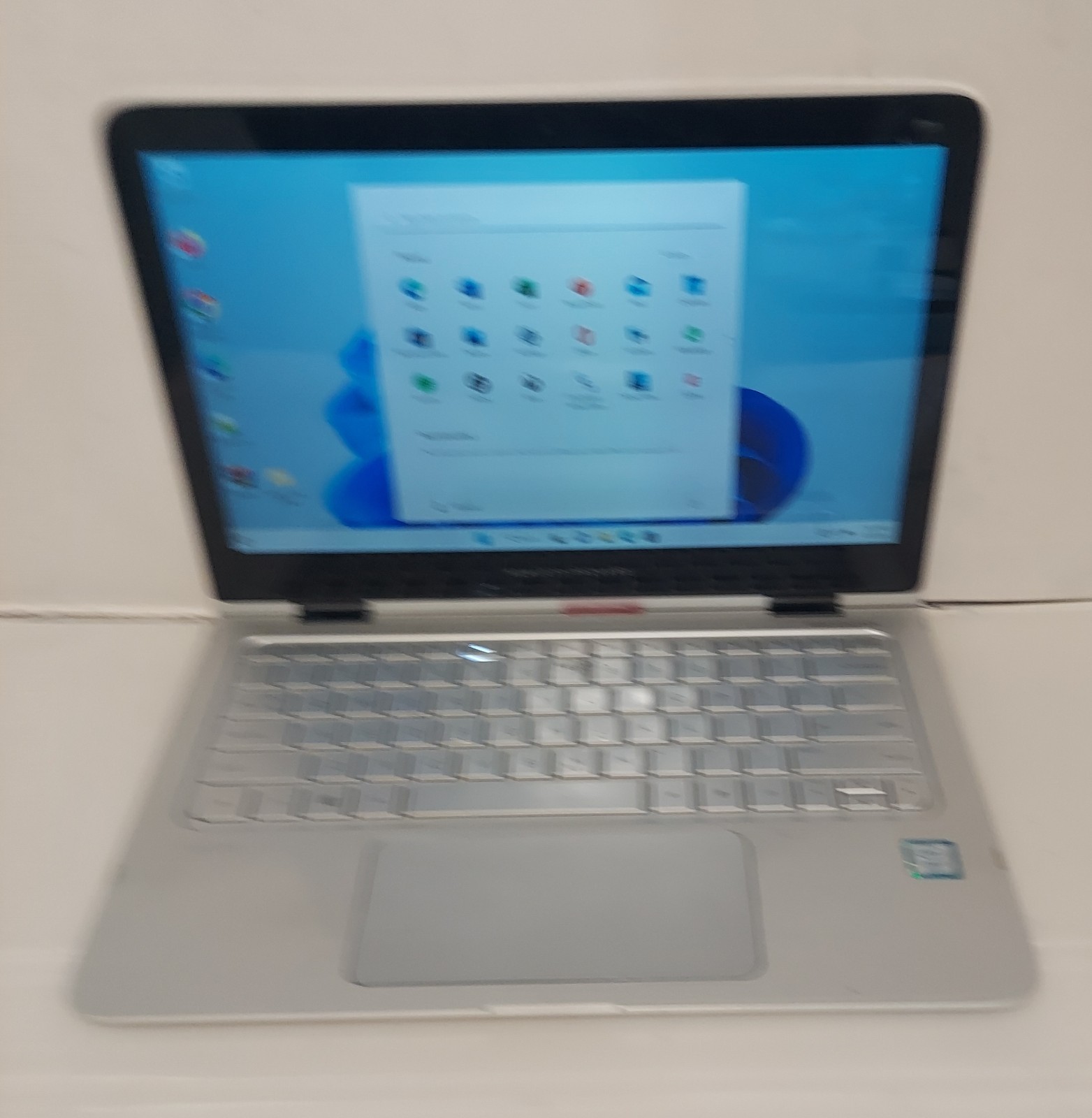 HP x360 TOUCHSCREEN SPECTRE CORE i7 256 SSD 8 RAM