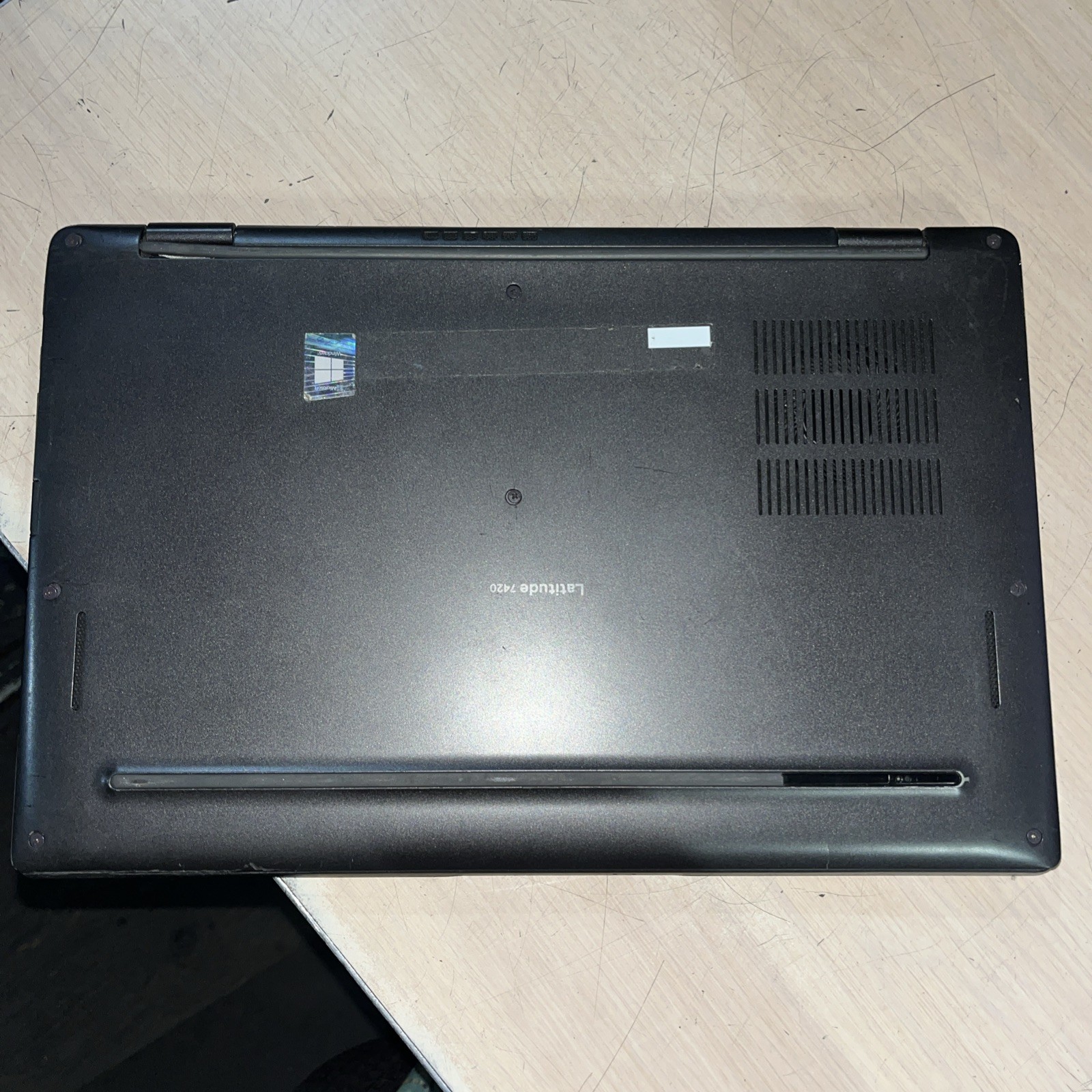 DELL LATITUDE 74120 INTEL CORE I5-1145G7 16GB RAM NO HD