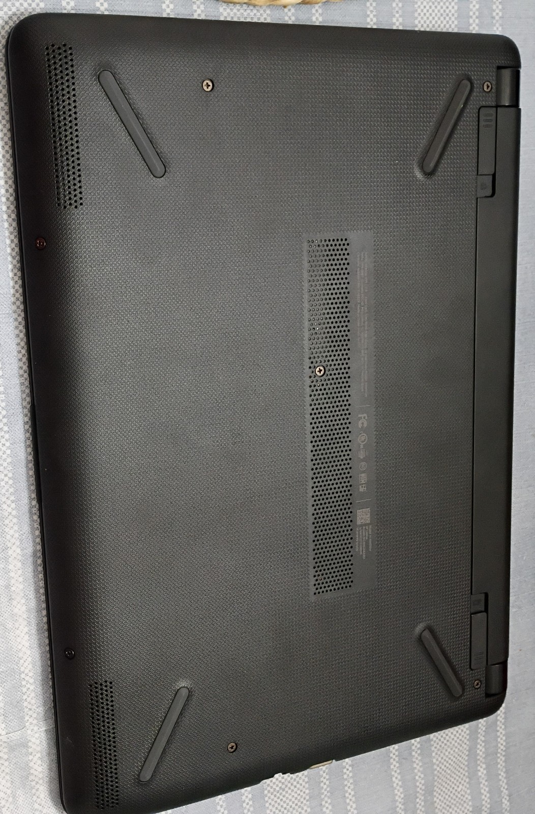 *AS-IS* HP 14-BW066NR Laptop Notebook (AMD E2-9000E, 4GB RAM, 500GB HDD) 34897-2