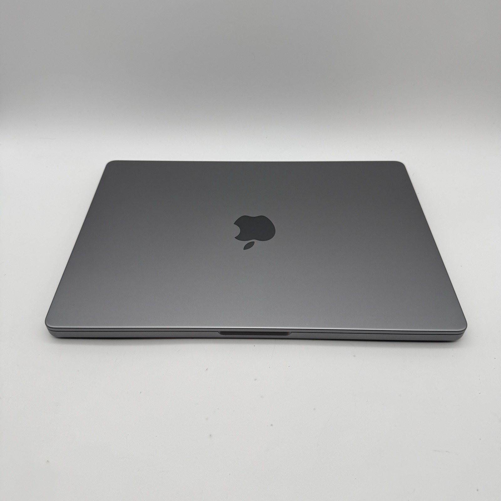 Apple MacBook Pro 2021 14″ A2442 M1 Pro 10 CPU/16 GPU Cores | 16GB RAM | 1TB SSD
