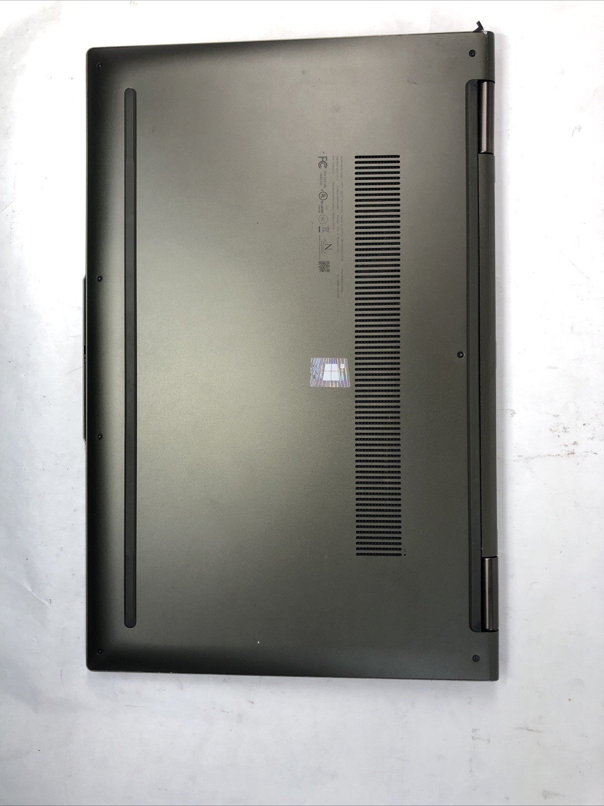 Lenovo Thinkpad Yoga 7, Intel Core i7-1165G7 @2.80Ghz, 12GB RAM, NO SSD/OS PARTS