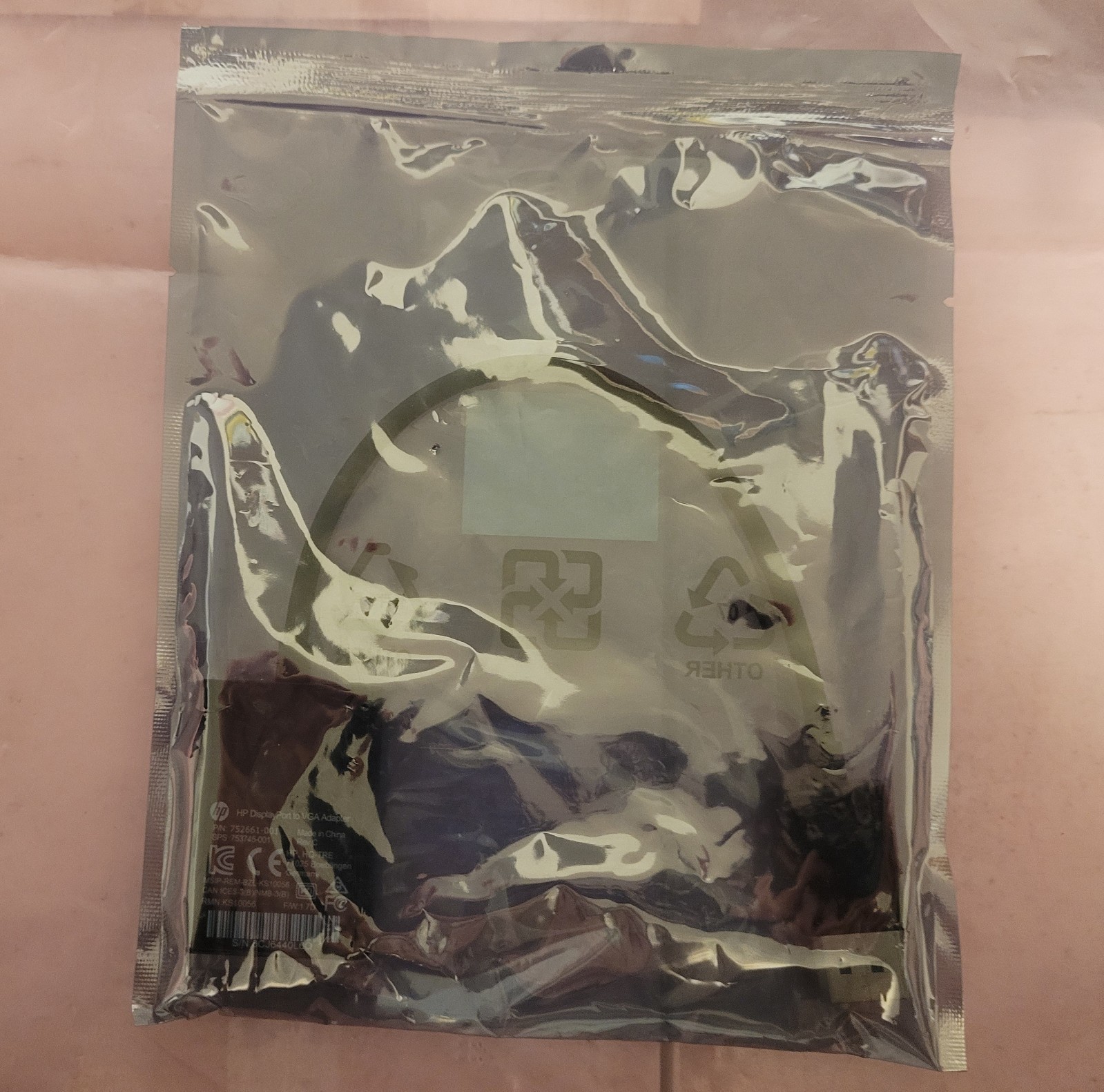 New Genuine HP Displayport to VGA adapter 752661-001 753745-0014 OEM