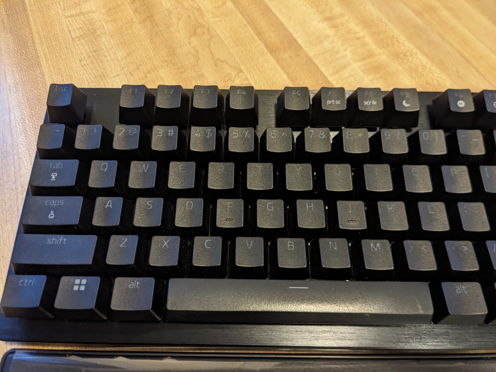 Razer Huntsman V3 Pro Tenkeyless Wired USB Black Keyboard w/ Wrist Rest