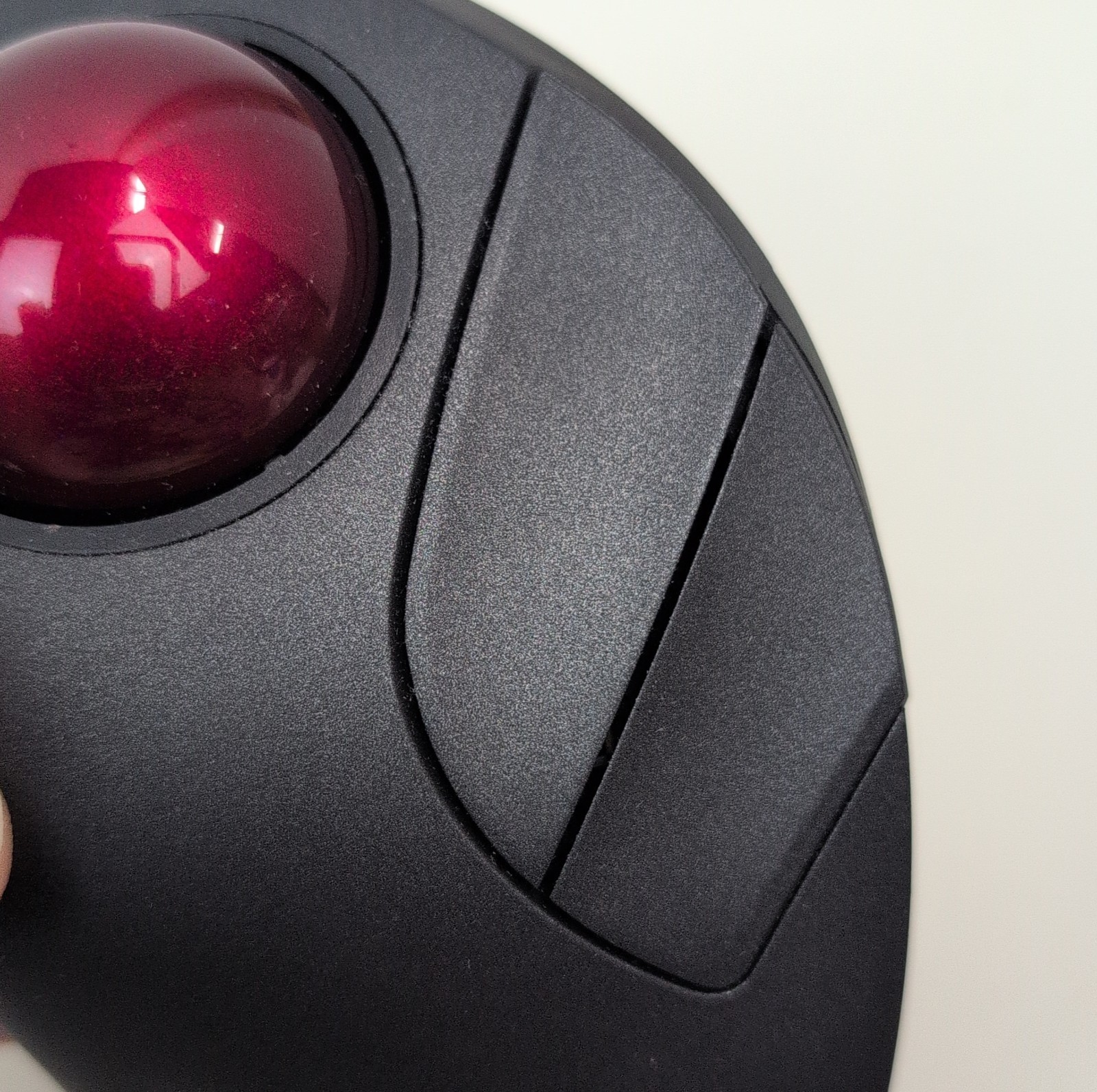 Sanwa Gravi Wireless Bluetooth USB Trackball Mouse MAWBTTB138 w USB Receiver