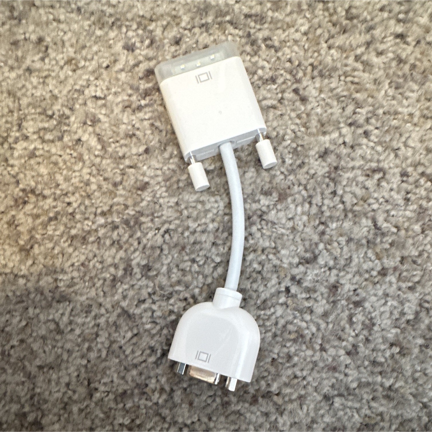 DVI-I Single Link Female to VGA/SVGA D-Sub Female AV Adapter, White