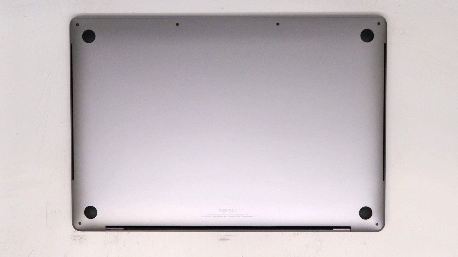 Apple Macbook Pro 16″ i9-9880H 32GB 1TB – Very Good