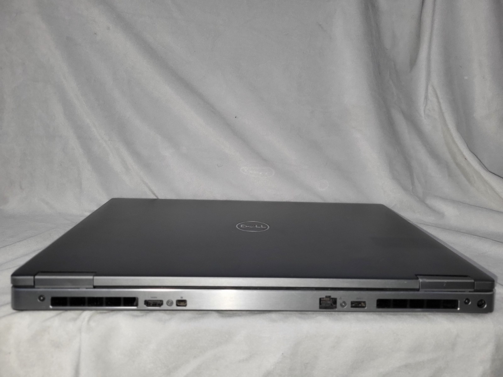 Dell Precision 7740 i7 9850H 2.60GHz 16GB 256 SSD Quadro RTX 5000 w/Win 11