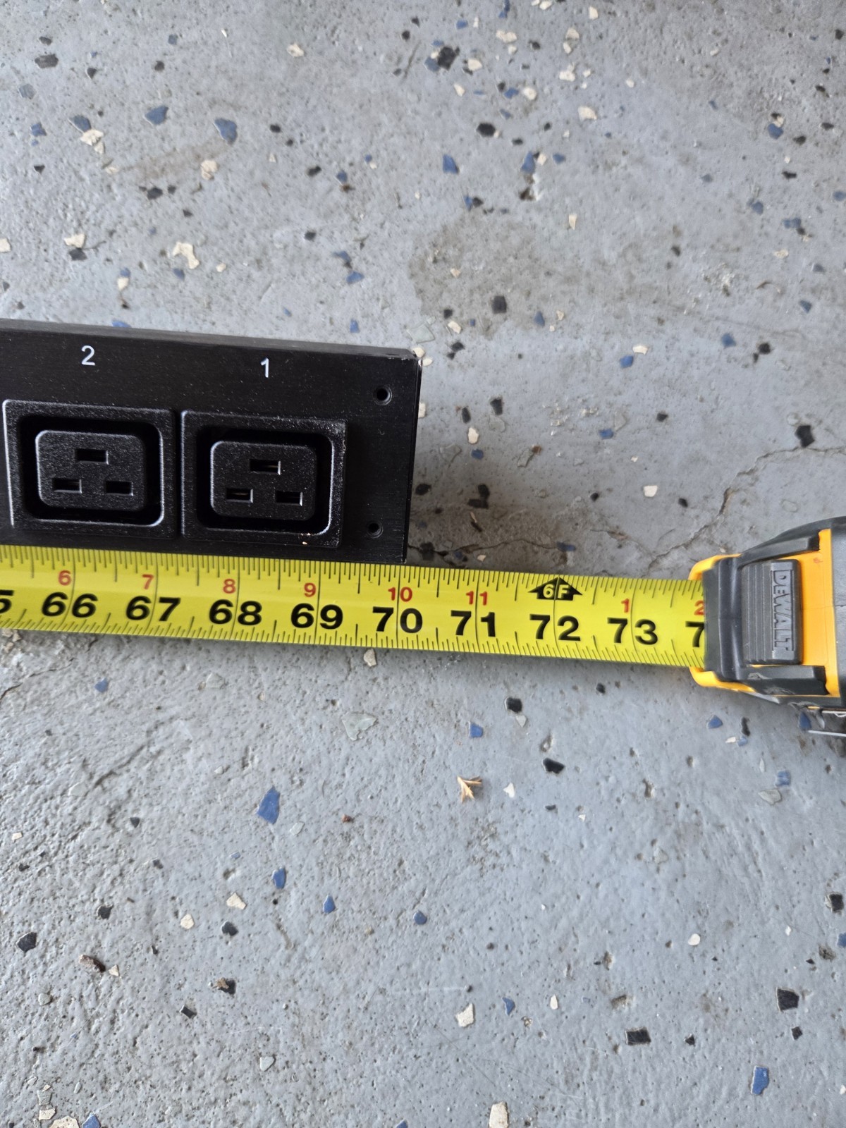 Tripp Lite PDUMNV20HVLX Monitored Rack PDU 3.7kW 208/230V 20A LX Network
