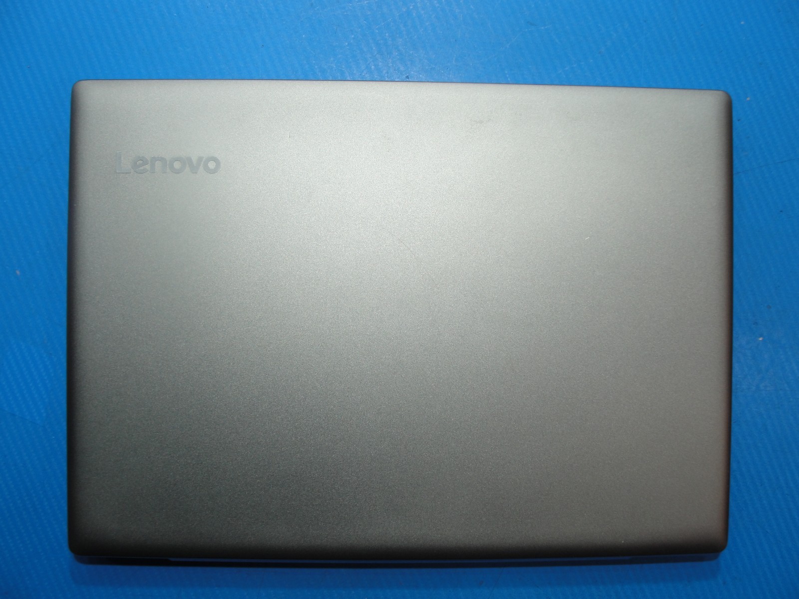 Lenovo IdeaPad 520S-14IKB 14”FHD i5-8250U 1.6GHz 8GB 1TB HDD Win11 Home+Charger
