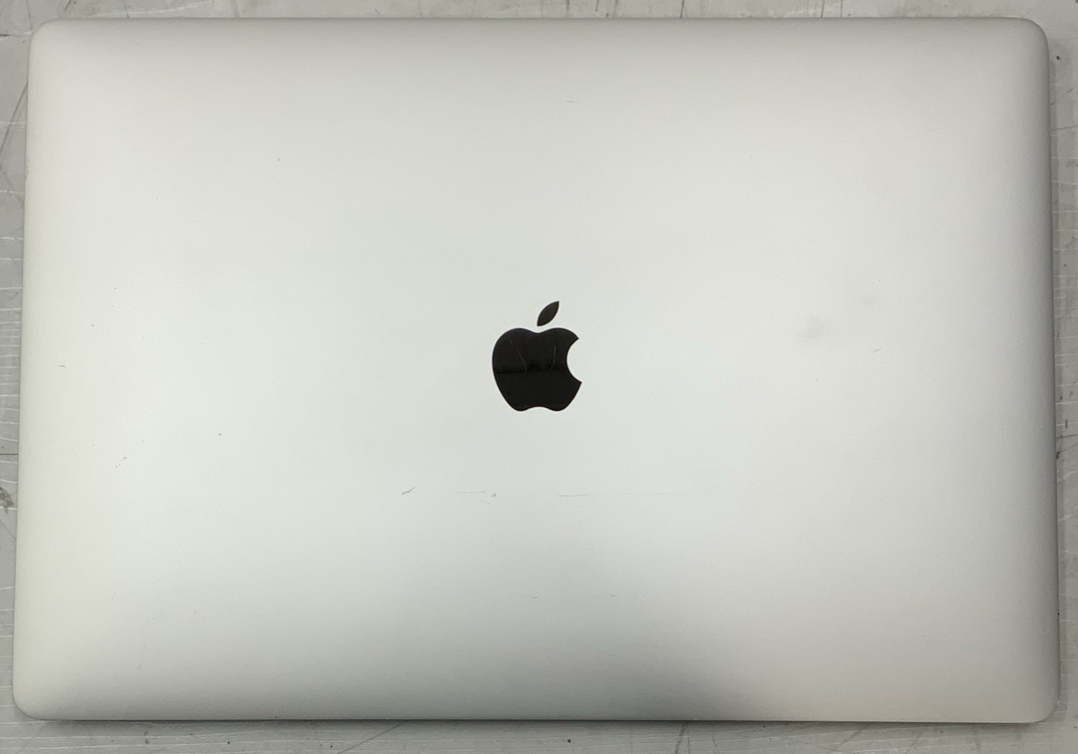 Apple Macbook Pro A2141 | Intel i7-9750H 2.6GHz 512GB 16GB DDR4 Radeon Pro 5300M