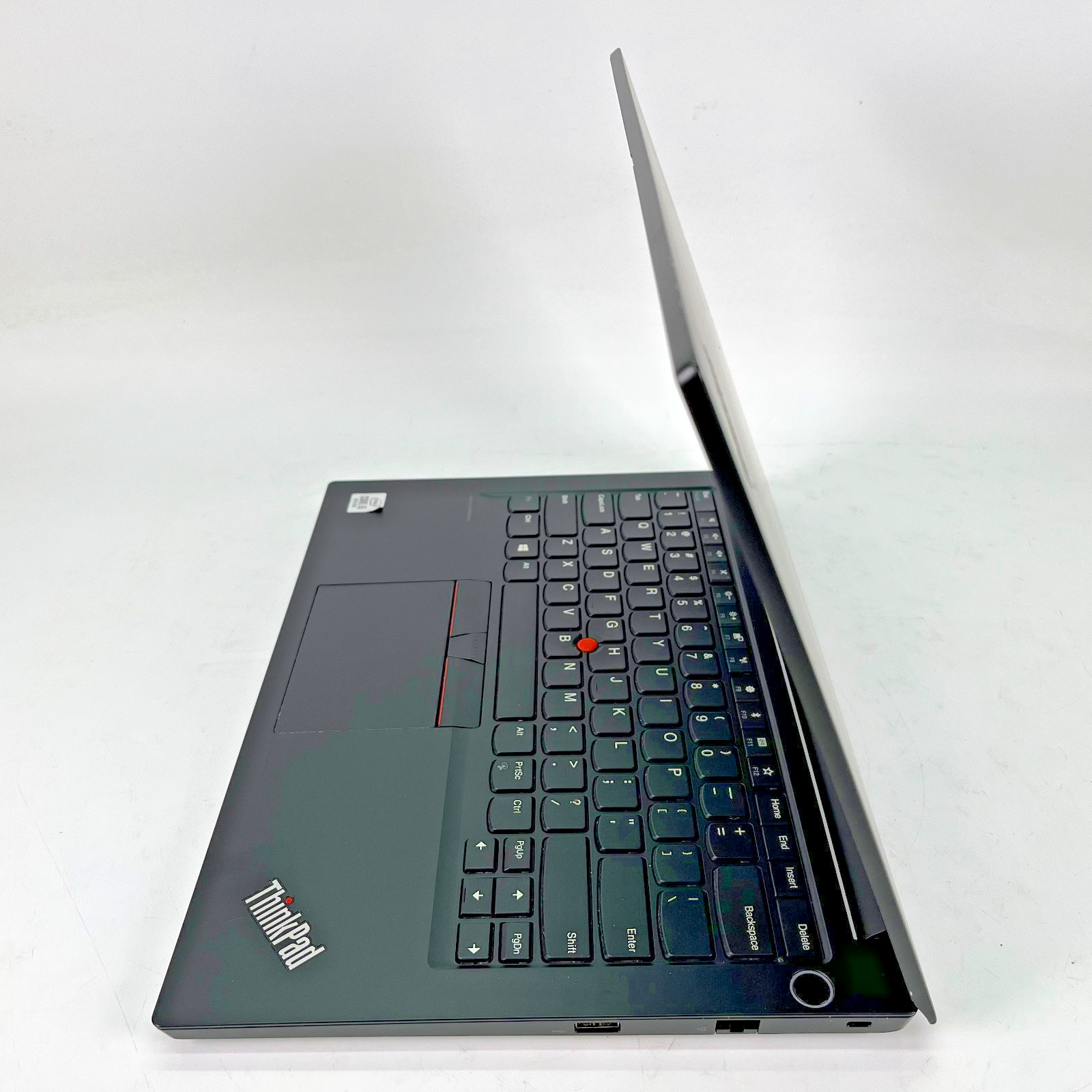 Lenovo ThinkPad E14 Intel i5 10th gen 1.6GHz 8GB Ram 256GB SSD Windows 11
