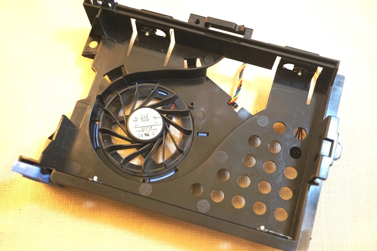 DELL OptiPlex 780 Small Form Factor SFF computer case chassis – HARD DRIVE CADDY