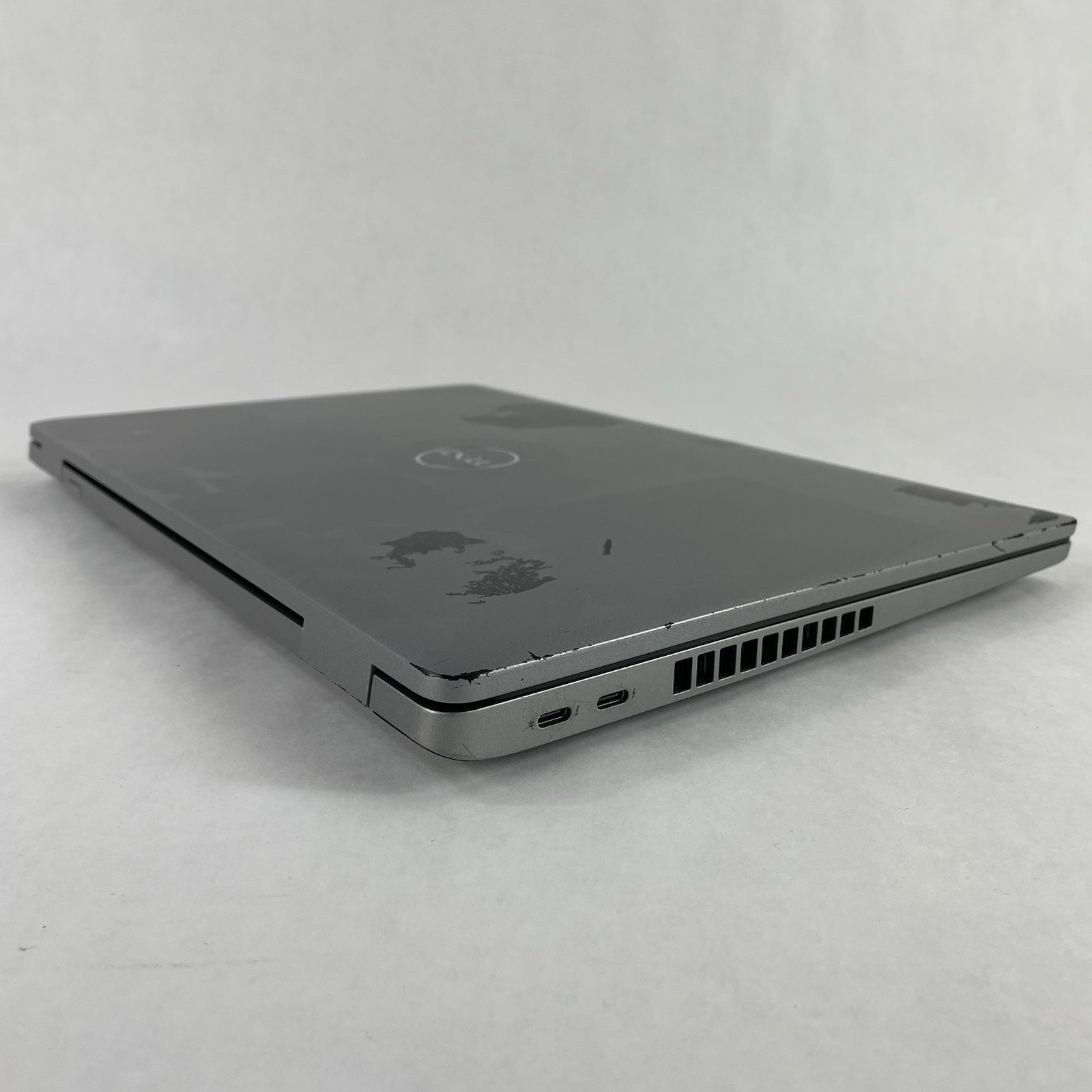 Dell Latitude 5520 15.6″ i5-1135G7 2.40 GHz 8 GB RAM No SSD No OS No Batt Worn