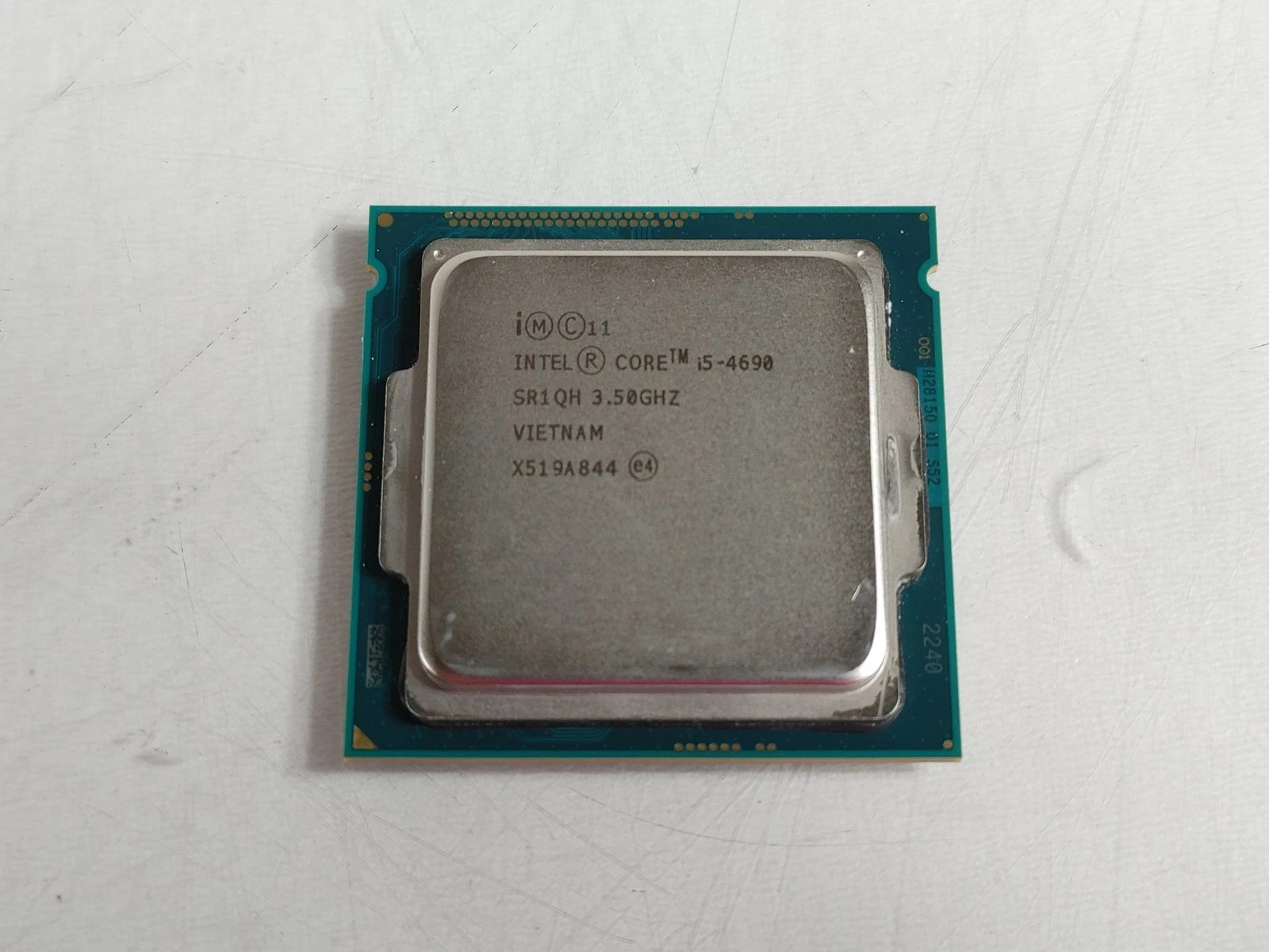 Intel Core i5-4690 3.5 GHz 4th Gen Quad Core Desktop CPU SR1QH Quick Ship