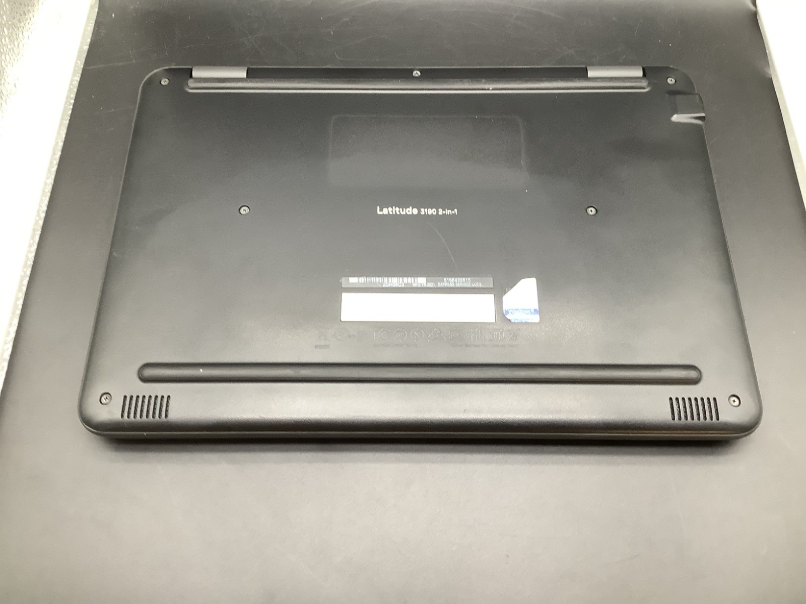 Dell Latitude 3190 2-in-1 Pentium Silver N5030 1.10GHz 4GB RAM 128GB SSD Read 2