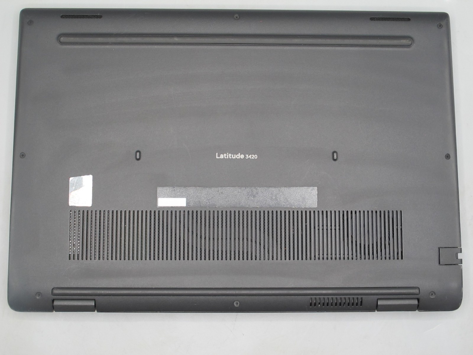 Dell Latitude 3420 14″ (i5-1135G7 2.40GHz-16GB RAM-256GB SSD-Win11Pro) (READ)
