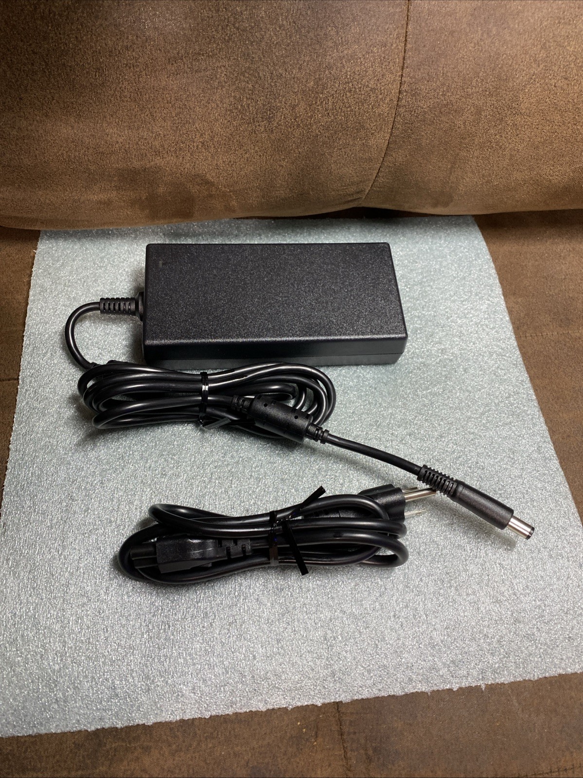 NEW For Acer Big Tip 180W 19V 9.23A AC Adapter Charger 7.4mm 5mm Tip