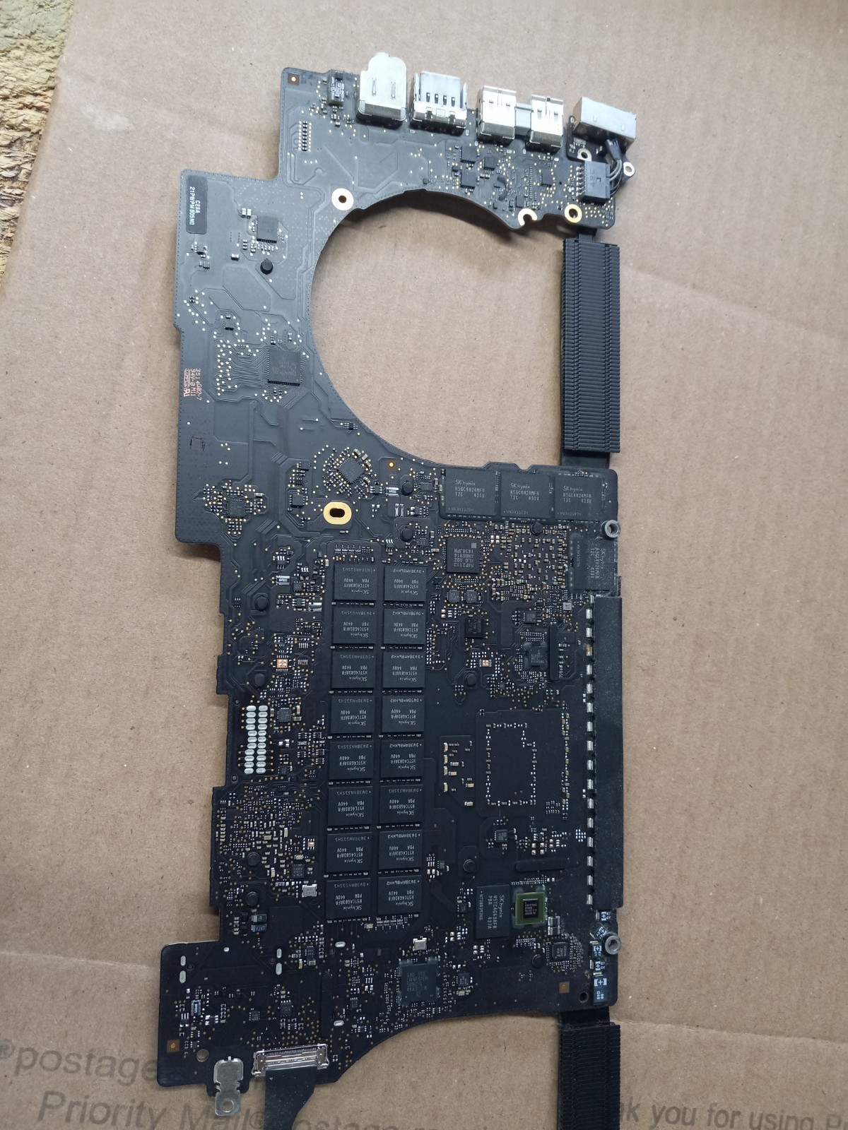 MacBook Pro 15″ A1398 Late 2013 2014 i7 2.8 GHz 16GB Logic Board 820-3787-A