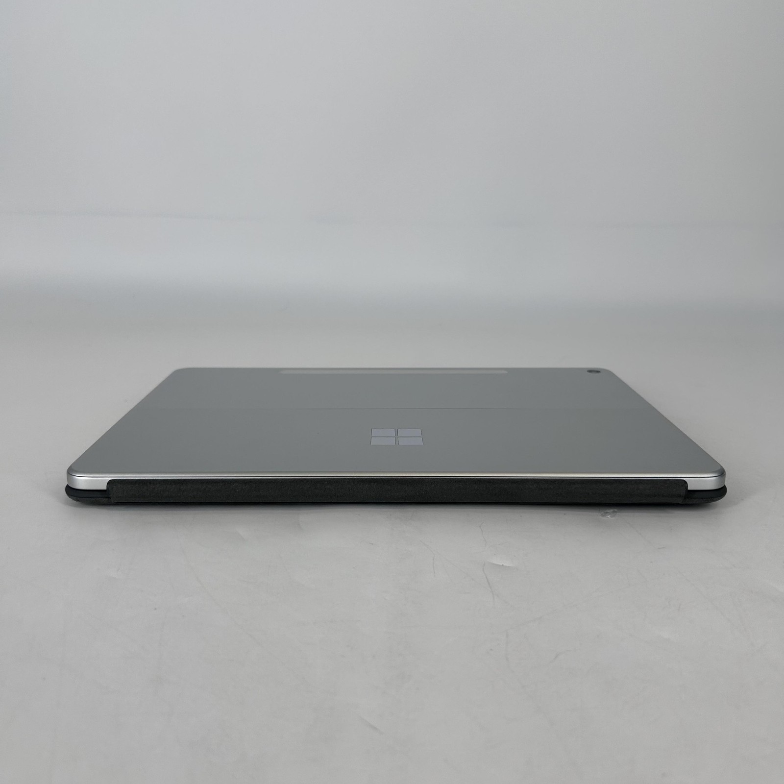 Microsoft Surface Pro 12 Snapdragon X Plus 3.3GHz 16GB 256GB UFS Good