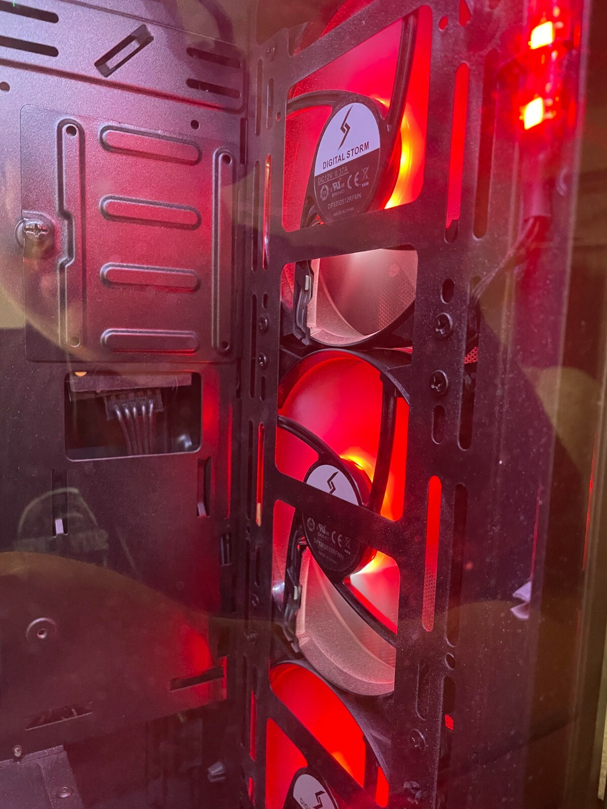 digital storm gaming pc/ Intel(R) Core(TM) i7-9700F CPU/16.0 GB/ WIN 10