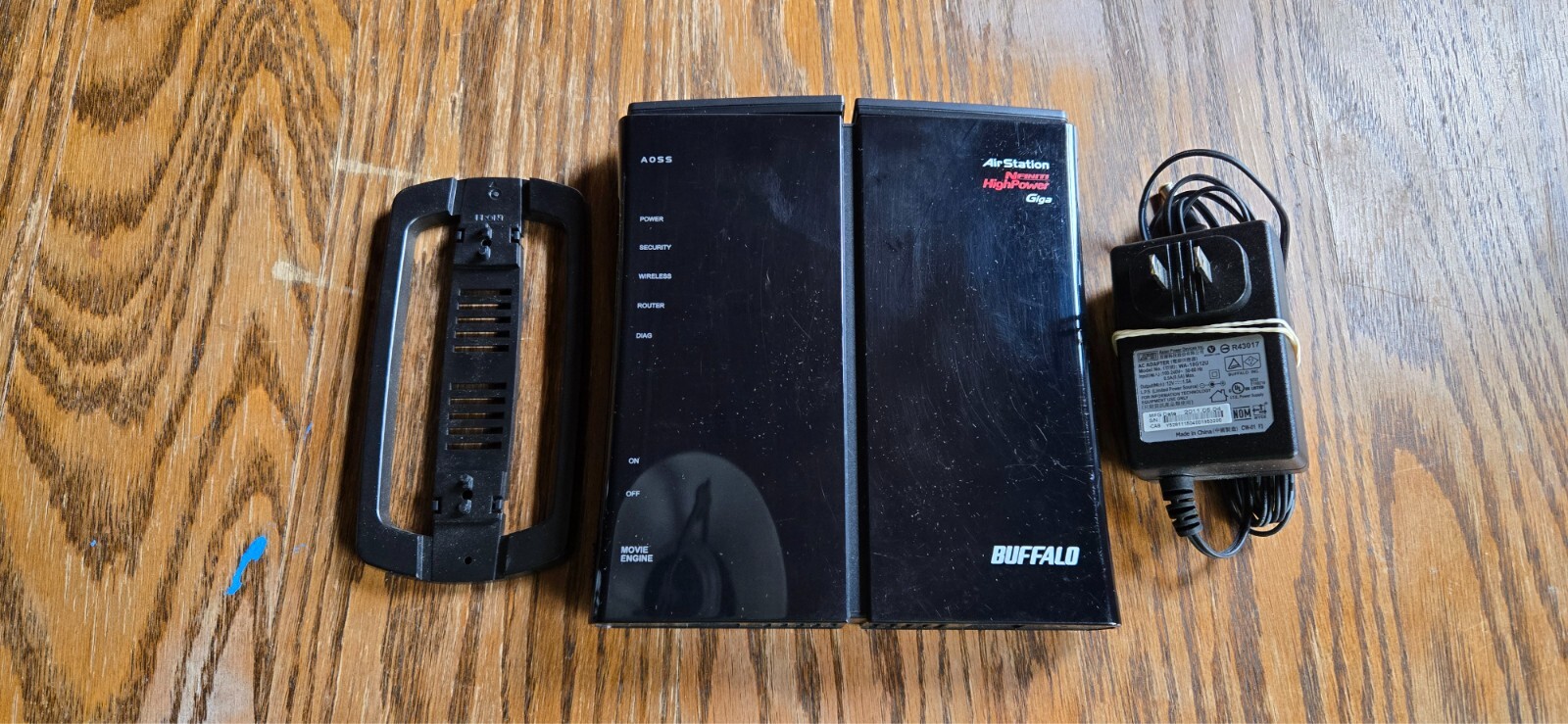 Buffalo AirStation G300 Gigabit Open Source DD-WRT Wireless Router