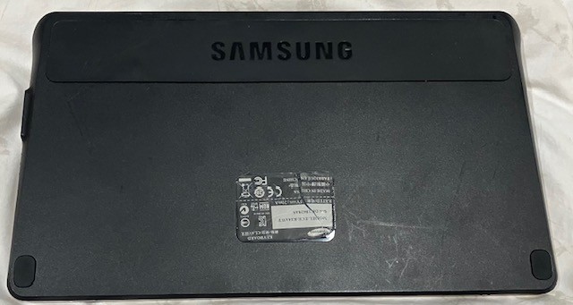 Samsung Keyboard Dock for Galaxy Tablet 10.1 – White Model ECR-K14AWE