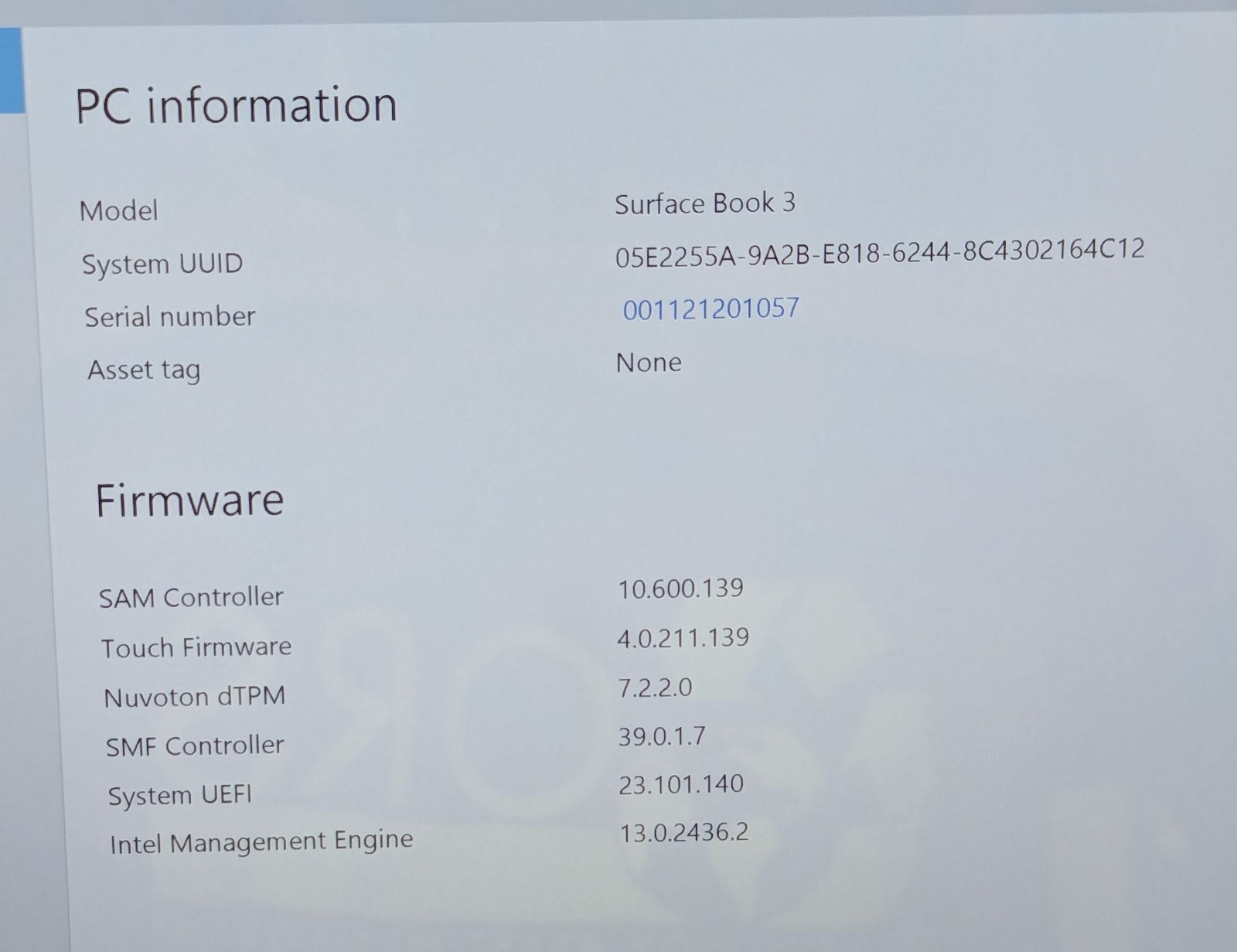 Microsoft Surface Book 3 13.5″ i5-1035G7 1.20GHz 8GB RAM 256GB NVMe Windows 11