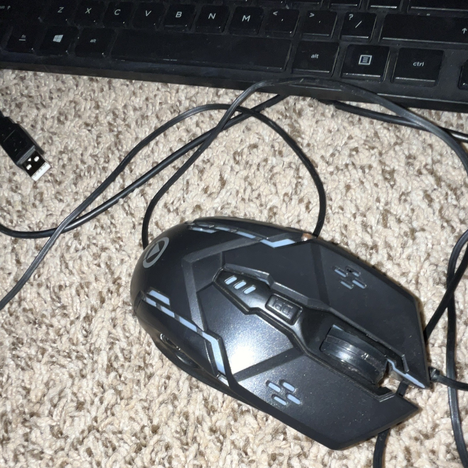 HP Wired USB Full Size QWERTY Keyboard English + Wired Mouse Bundle