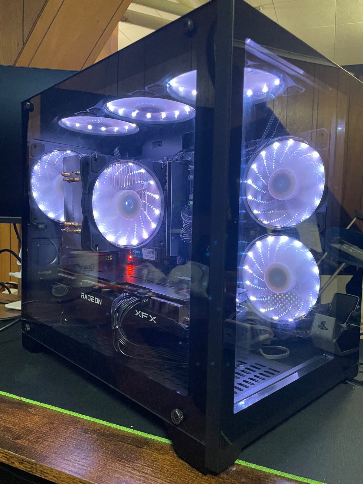 Xeno Powered Gaming PC check Description