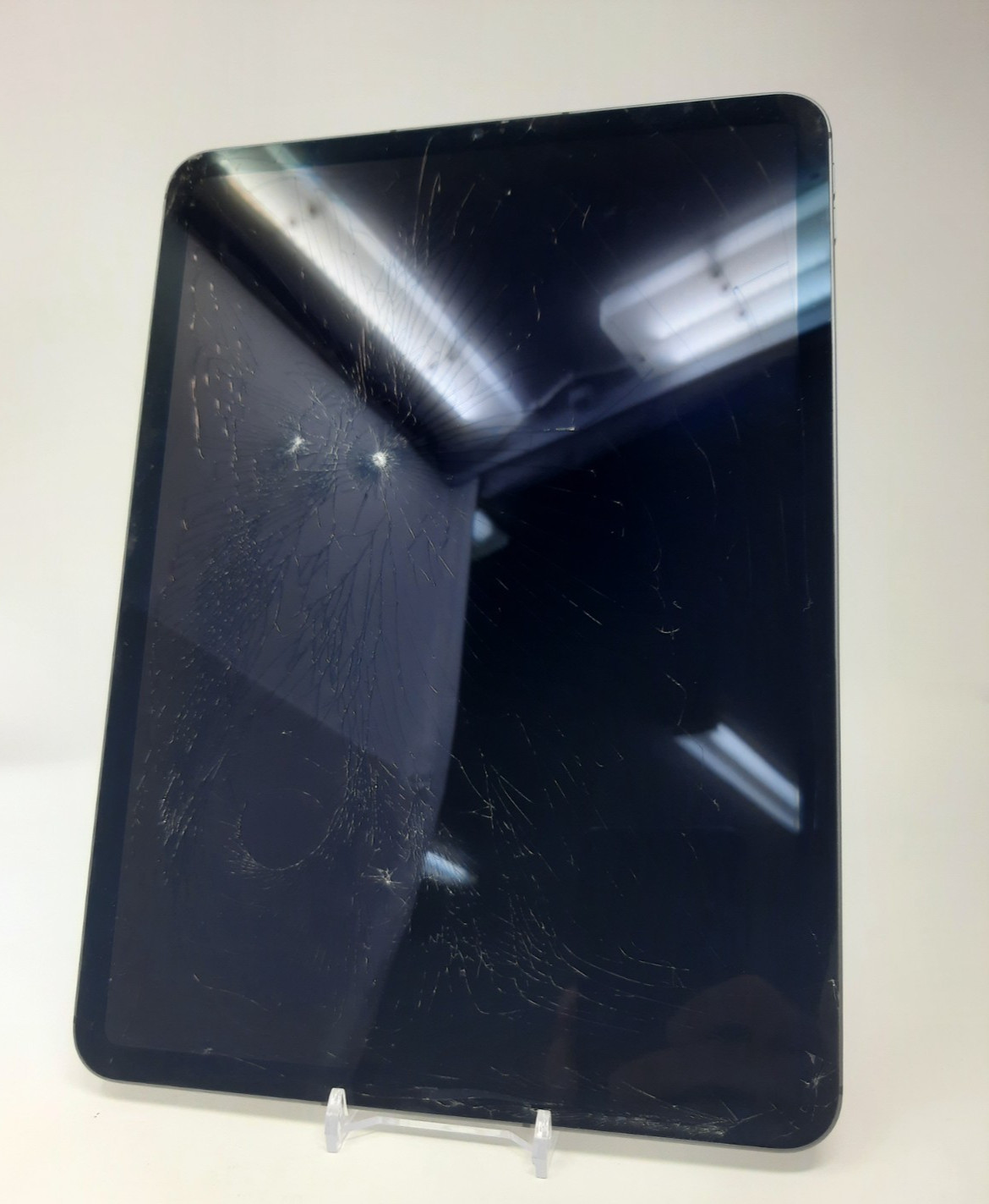Apple iPad Pro 11-inch (3rd gen M1) A2301 128 GB, Wi-Fi + 5G, 11 in – Space