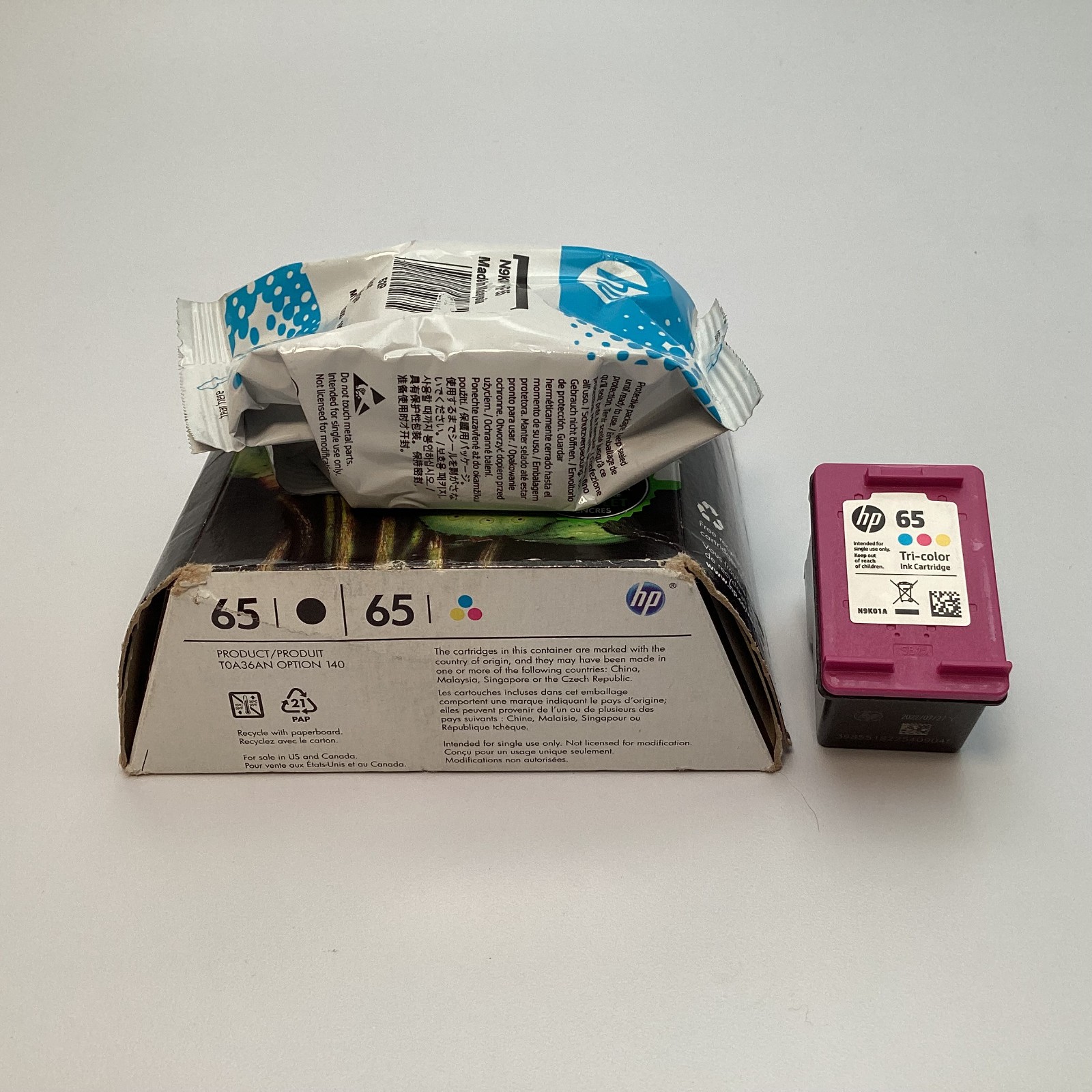 Lot of 4 Total Genuine HP 65 Ink Cartridges – Mixed Lot – Exp 2020 – 2022 – New