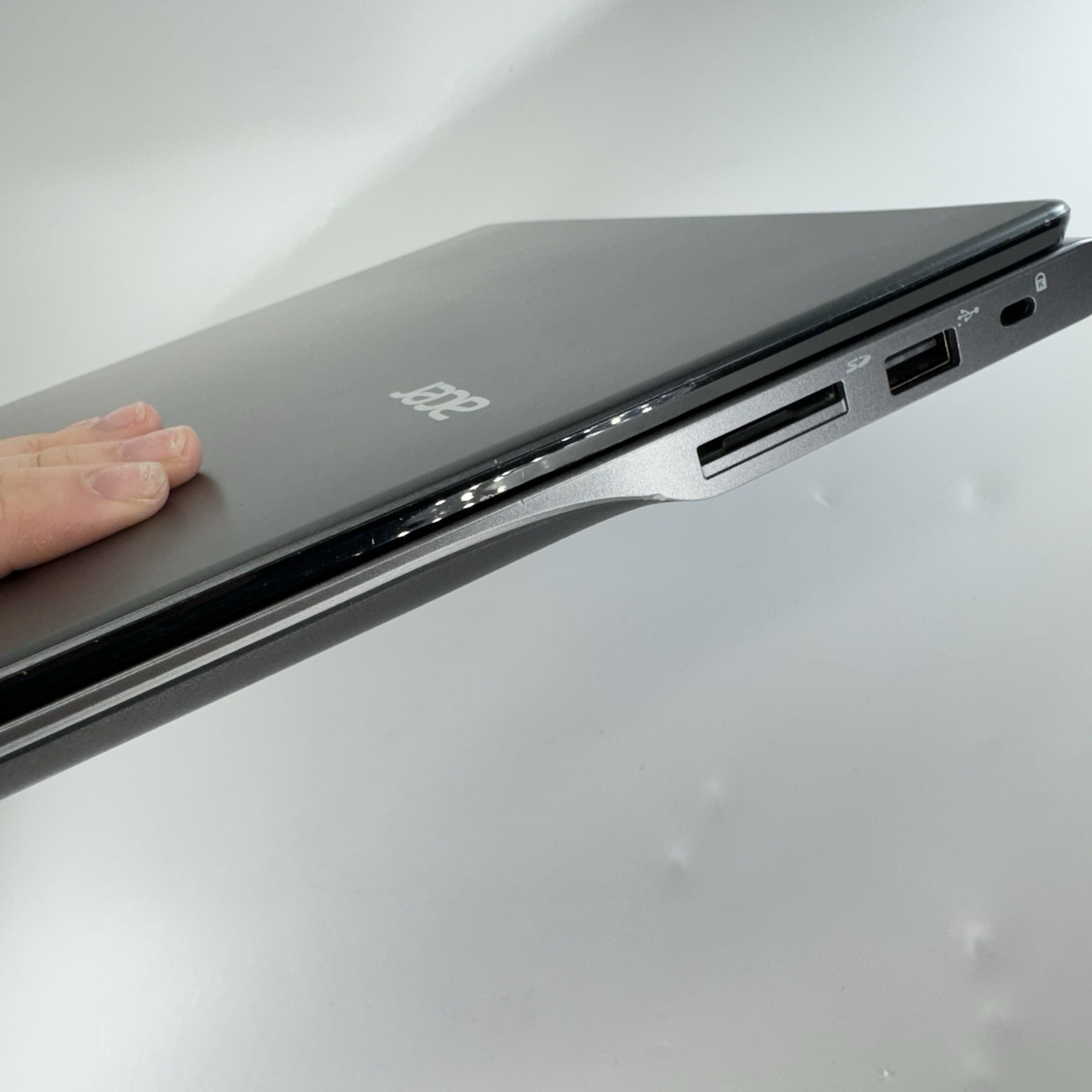 Acer Chromebook C720 ZHN For Parts Repair Untested