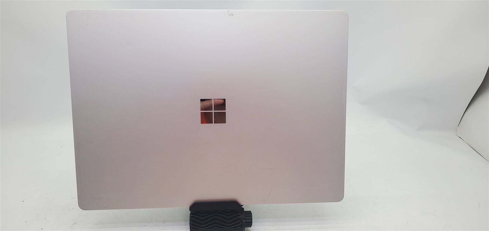 13.5″Microsoft Surface Laptop 2 1769 i5-8250U 1.60GHz RAM 8GB NVMe 128GB