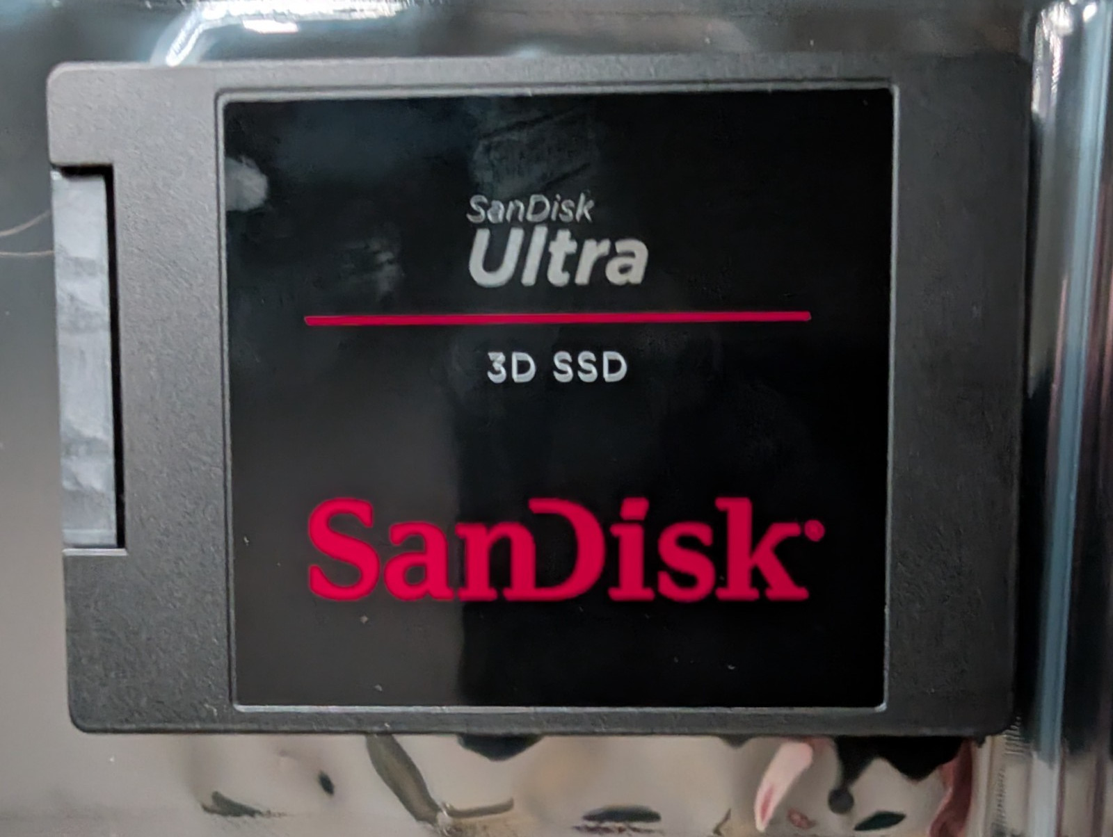 SanDisk Ultra 3D 1TB SSD 2.5″ SATA III ~100% Health 110 Hours SDSSDH3-1T00