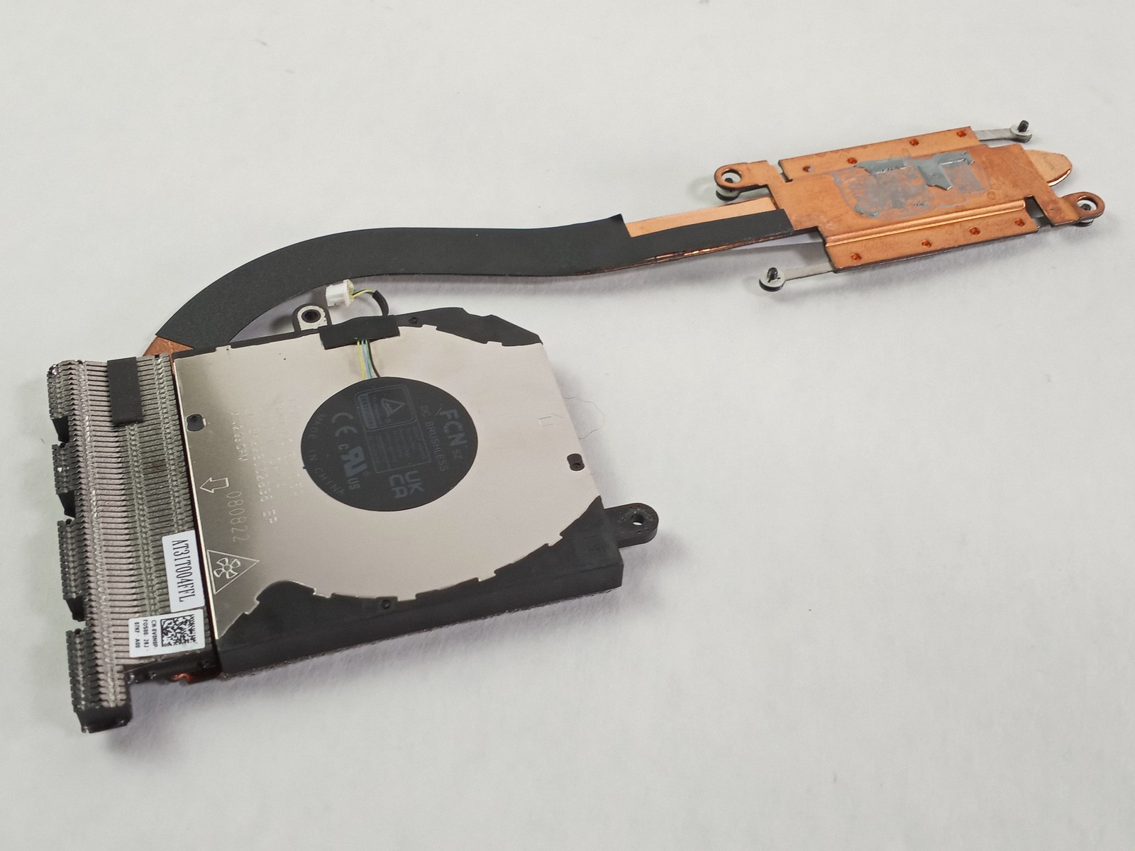 Dell Latitude 5430 4-Pin BGA 1744 CPU Fan with Heatsink V0N0P