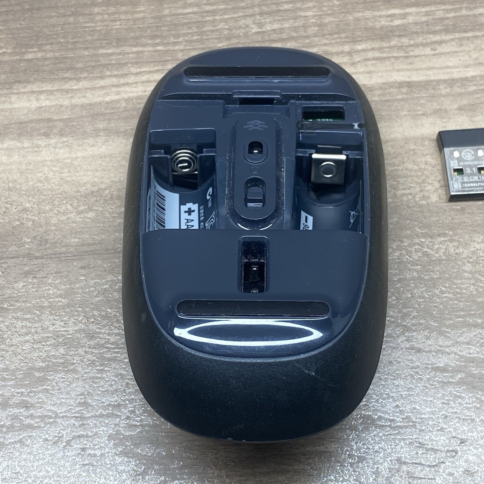 Microsoft Explorer Touch Mouse 1490 USB Wireless BlueTrack Vintage Working
