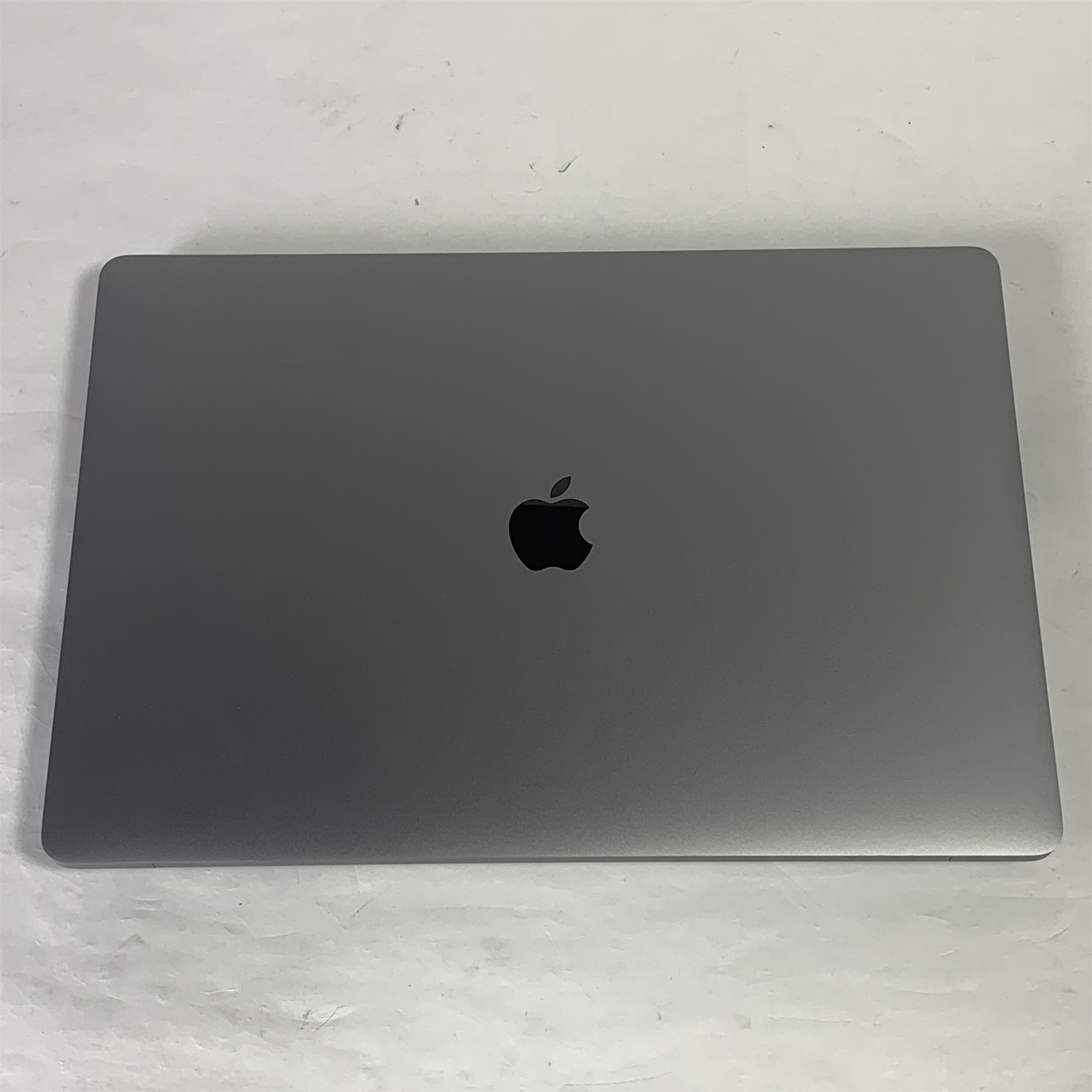 Apple MacBook Pro A2141 (2019) 16″ Laptop Core i9-9980HK 2.3GHz 16GB – 500GB SSD