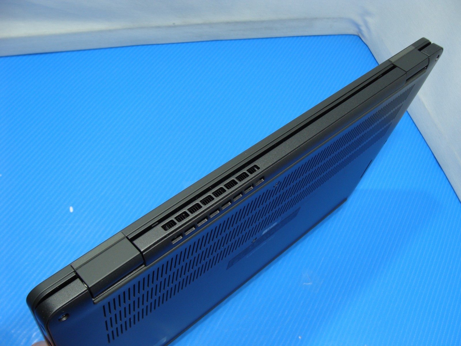 Dell Latitude 7410 14″ FHD TOUCH vPRO i7-10610U 1.8GHz 32GB 512GB SSD W11Pro +PA