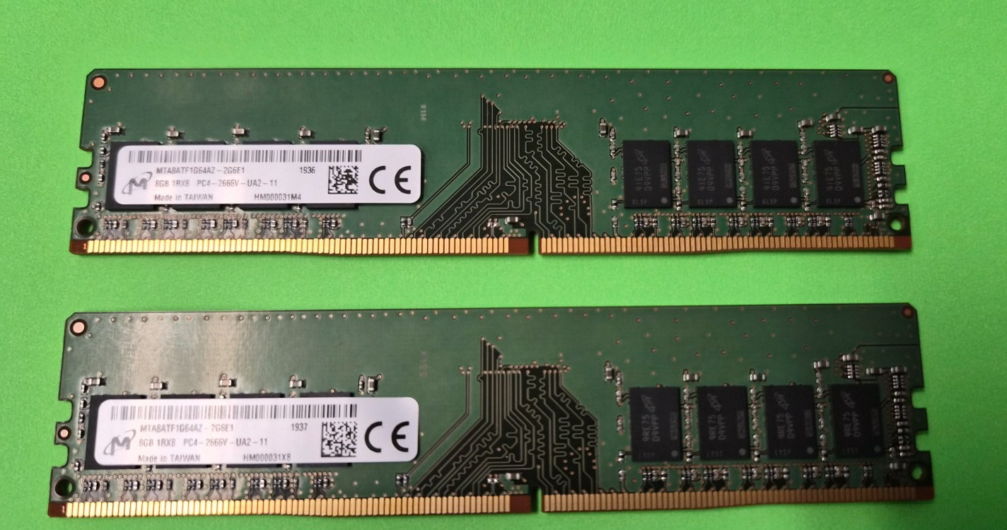 Micron MTA8ATF1G64AZ-2G6E1 DDR4 16GB (2x8GB) PC4-2666V DIMM RAM Modules