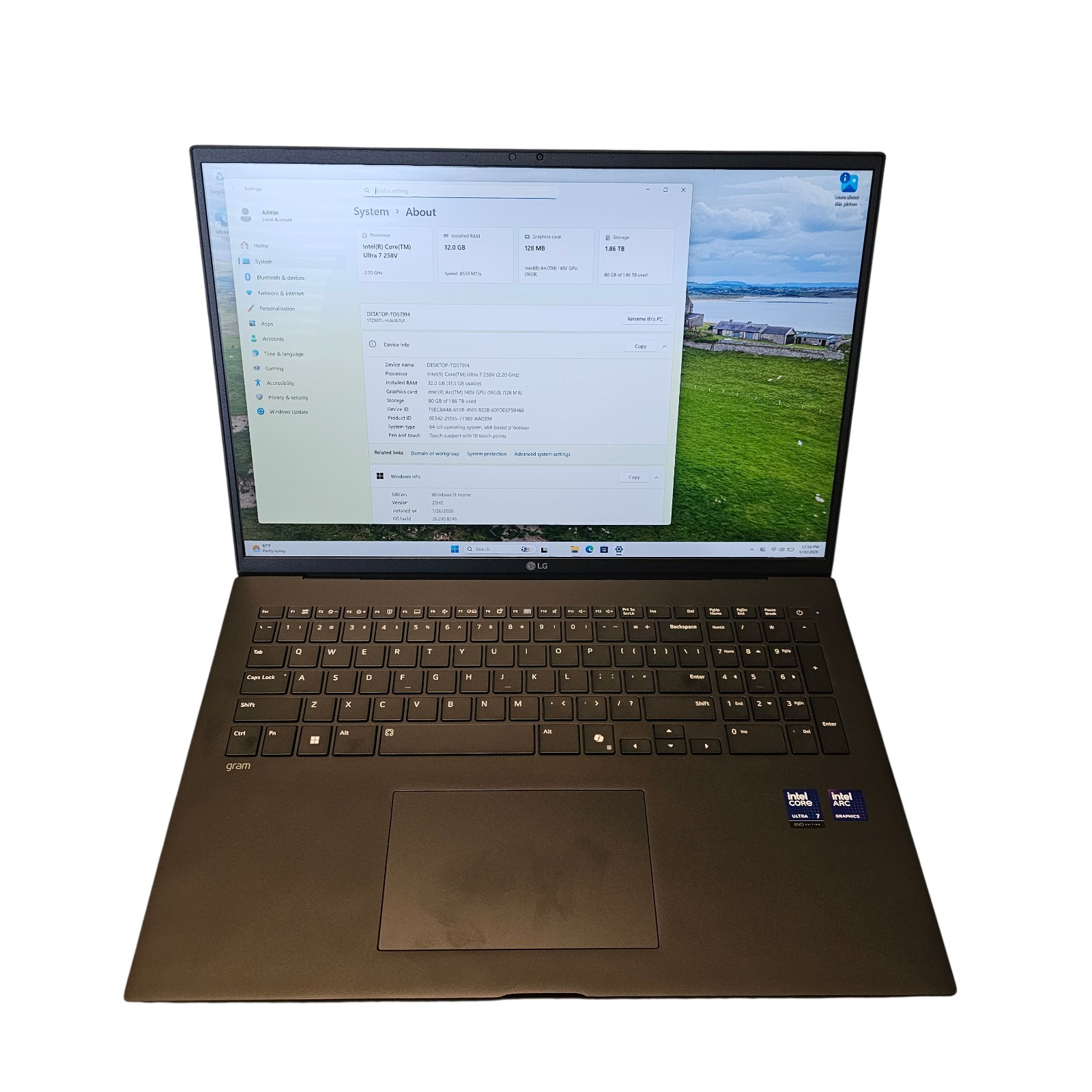 LG Gram 17″ Laptop 17Z90TL-H.AUB7U1 Ultra 7 258V – 32GB 2TB SSD Black -Excellent