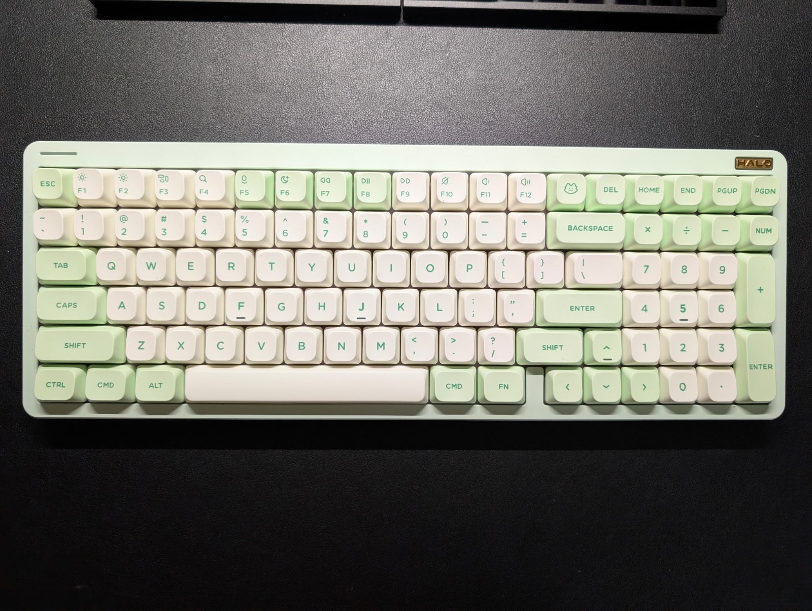 NuPhy Halo96 V2 Mechanical Keyboard — Mojito, Raspberry Switch