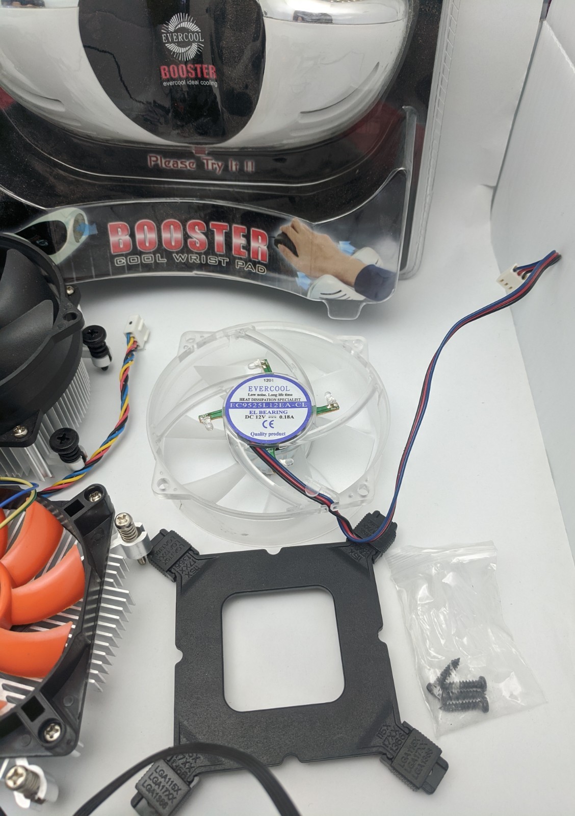 Mixed 8pcs: 80mm/92mm/95mm CPU Coolers, Low Profile CPU Fan, Wrist Cooling Pad