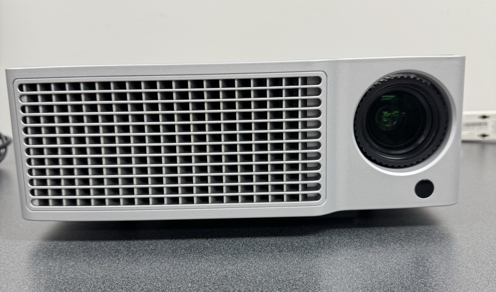 InFocus IN38 DLP Projector – Lightly Used