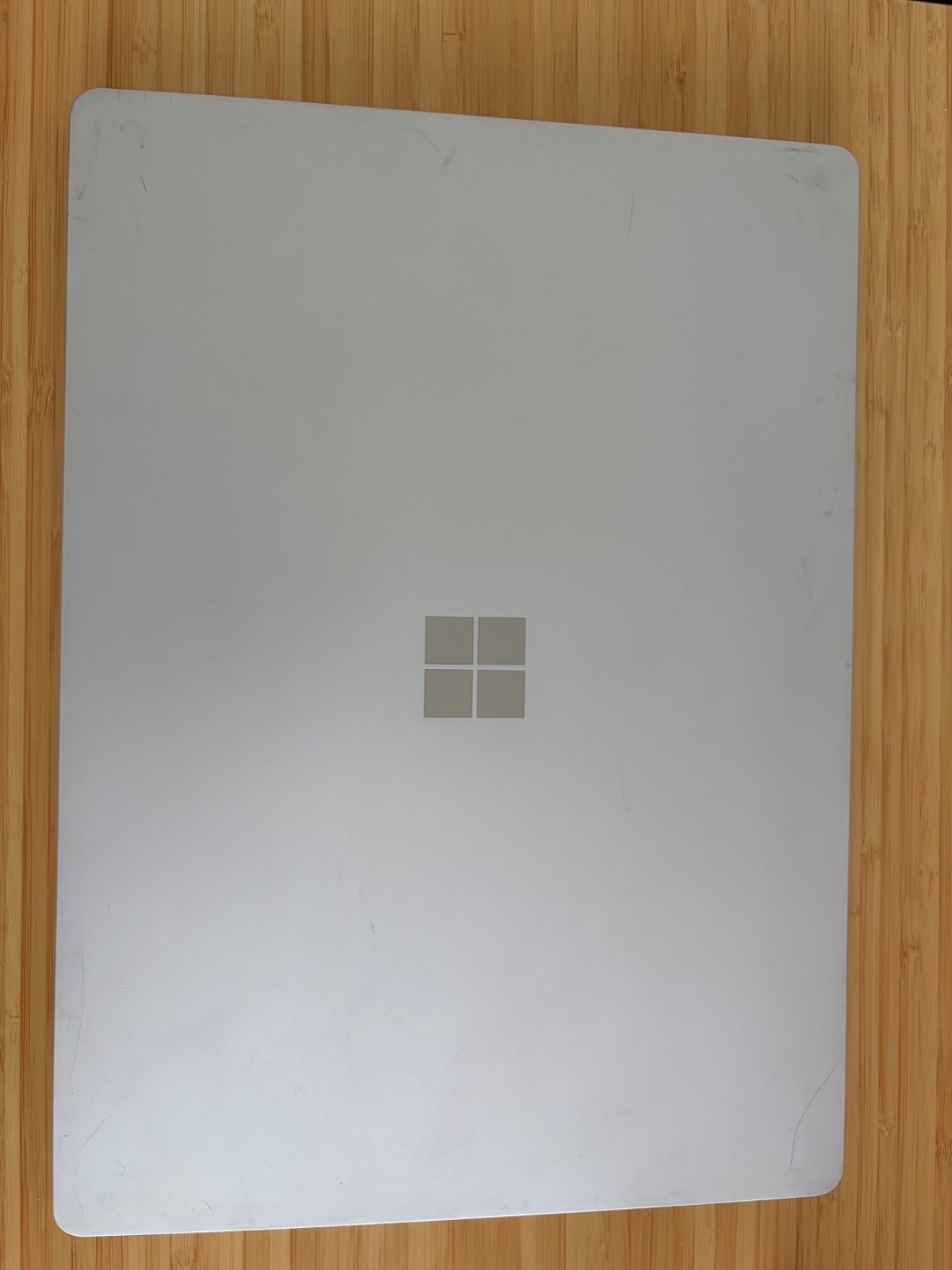 Microsoft Surface Laptop 13.5″ 256GB i5-7300U, Platinum
