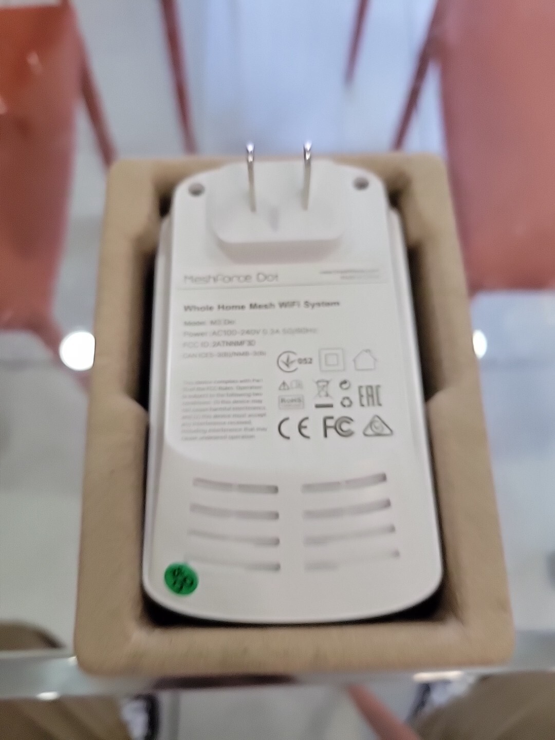 MeshForce M3 Dot Wall Plug WiFi Extender, Works with MeshForce M1 and M3